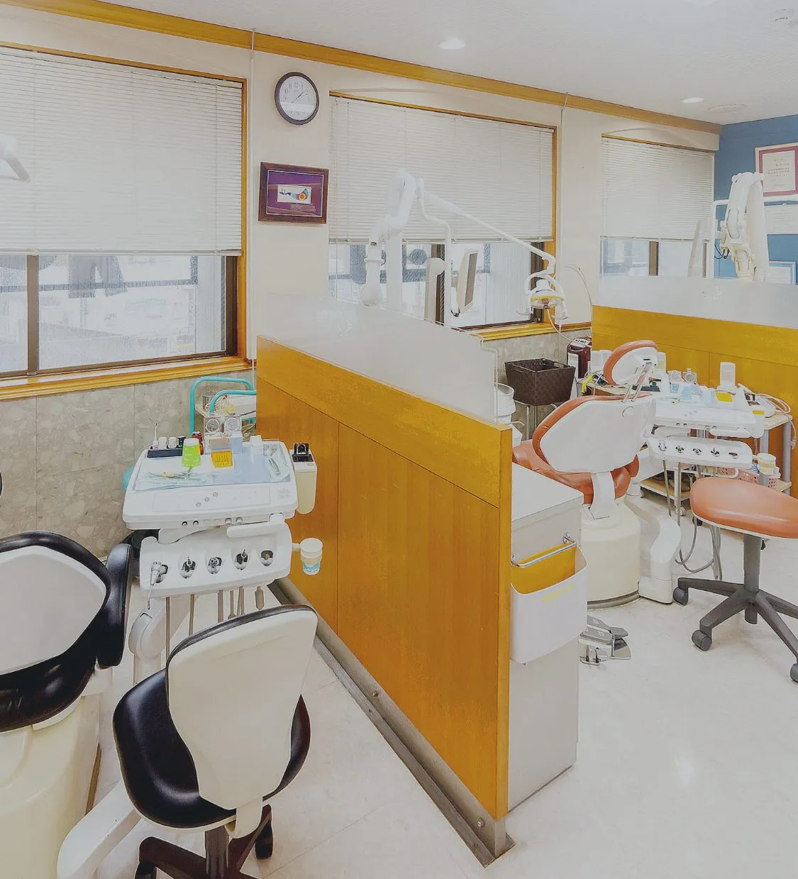 患者様が心から望む治療を幅広い診療科目を備え、患者様のお口のお悩みにワンストップで対応します